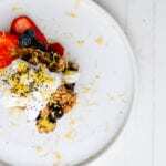 Oatmeal with Fruit and Lemon